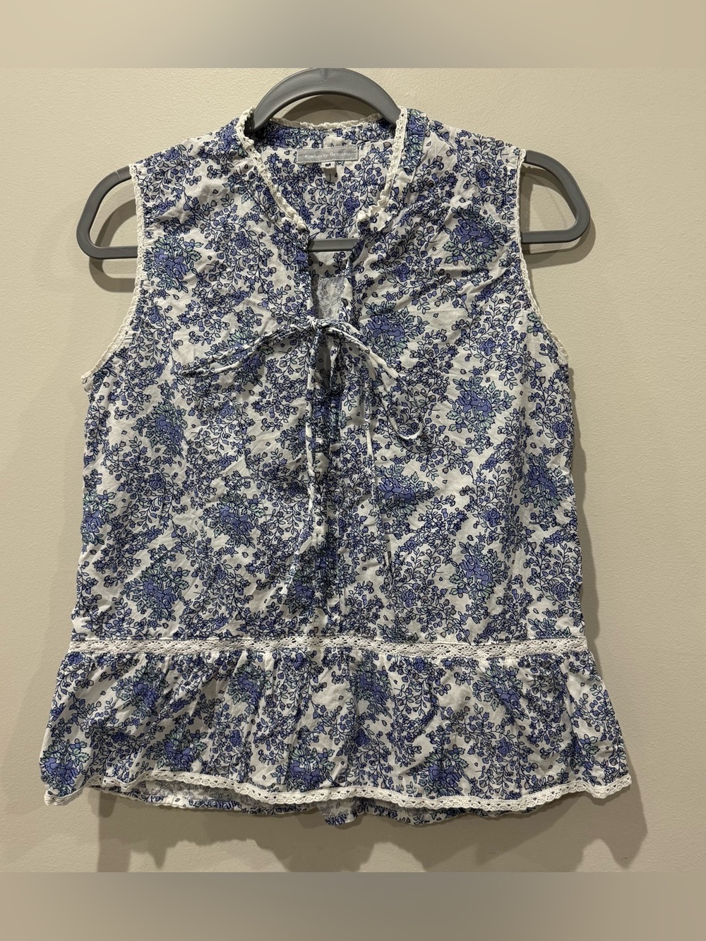 Kimberly Greene Sz Medium Cottagecore Floral Ruffle Lace Blouse Sleeveless